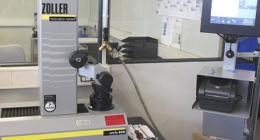 Messmittel: Leuze CNC-Technik - In Sachen CNC-Technik immer einen Dreh voraus.